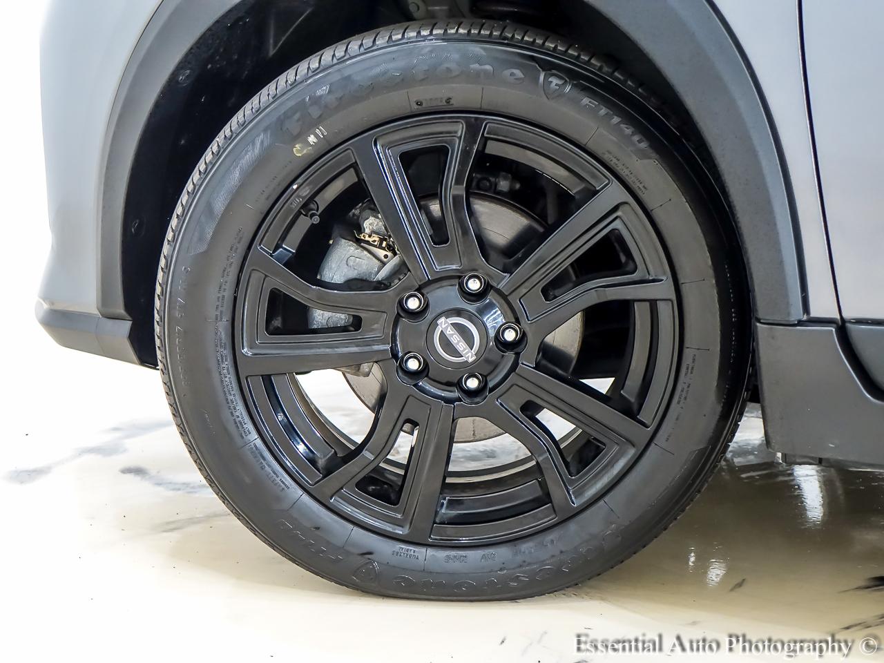 Nissan Kicks SV 2024