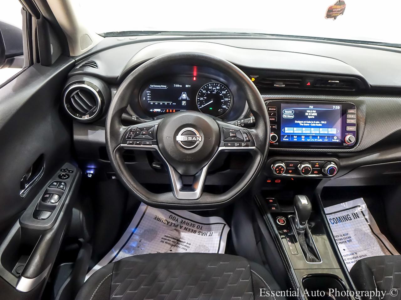 Nissan Kicks SV 2024