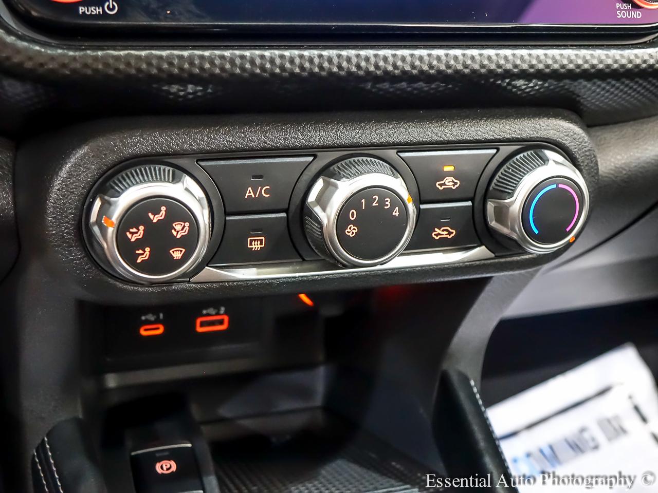Nissan Kicks SV 2024