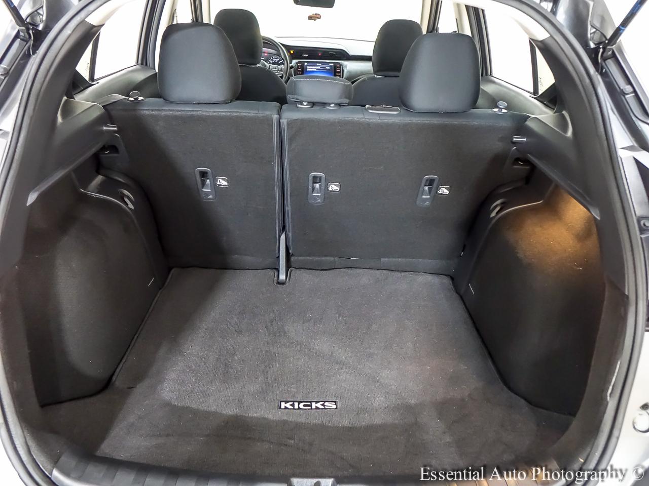 Nissan Kicks SV 2024
