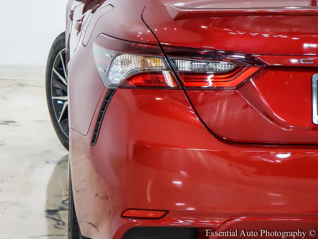Toyota Camry SE 2024