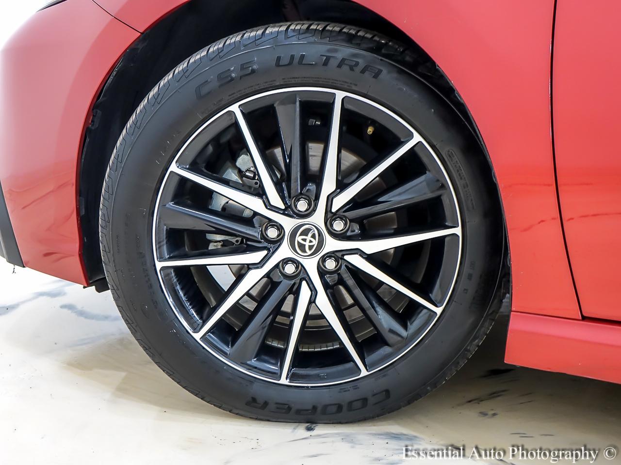 Toyota Camry SE 2024
