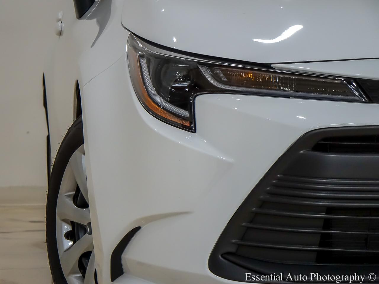 Toyota Corolla LE 2026