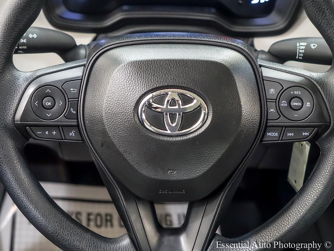 Toyota Corolla LE 2026