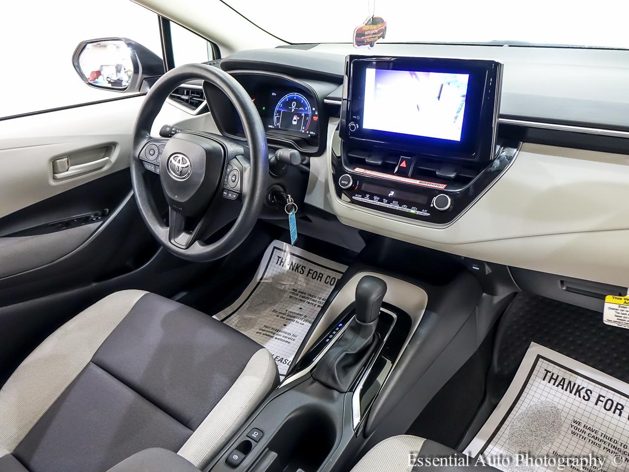Toyota Corolla LE 2026