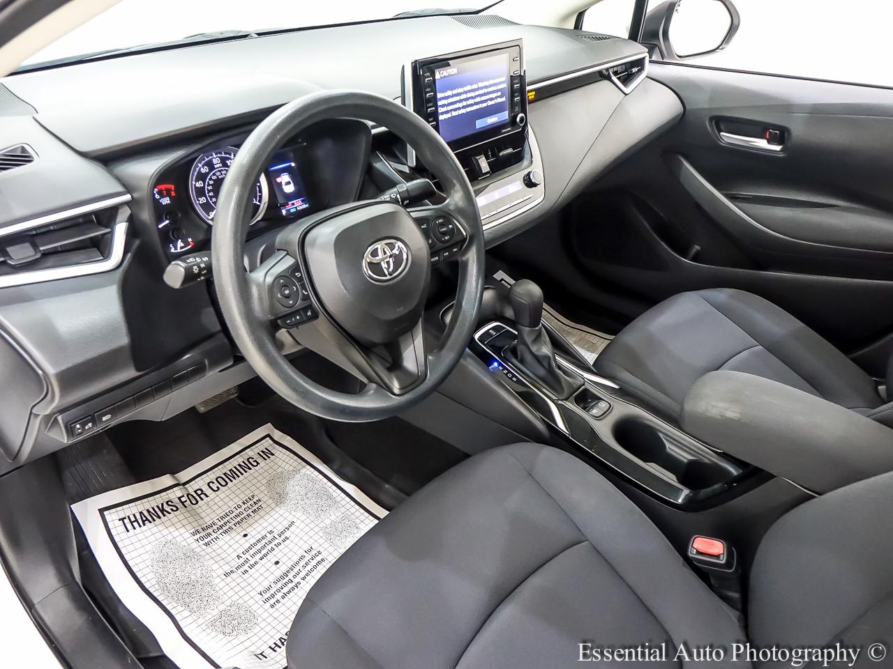 Toyota Corolla LE 2021