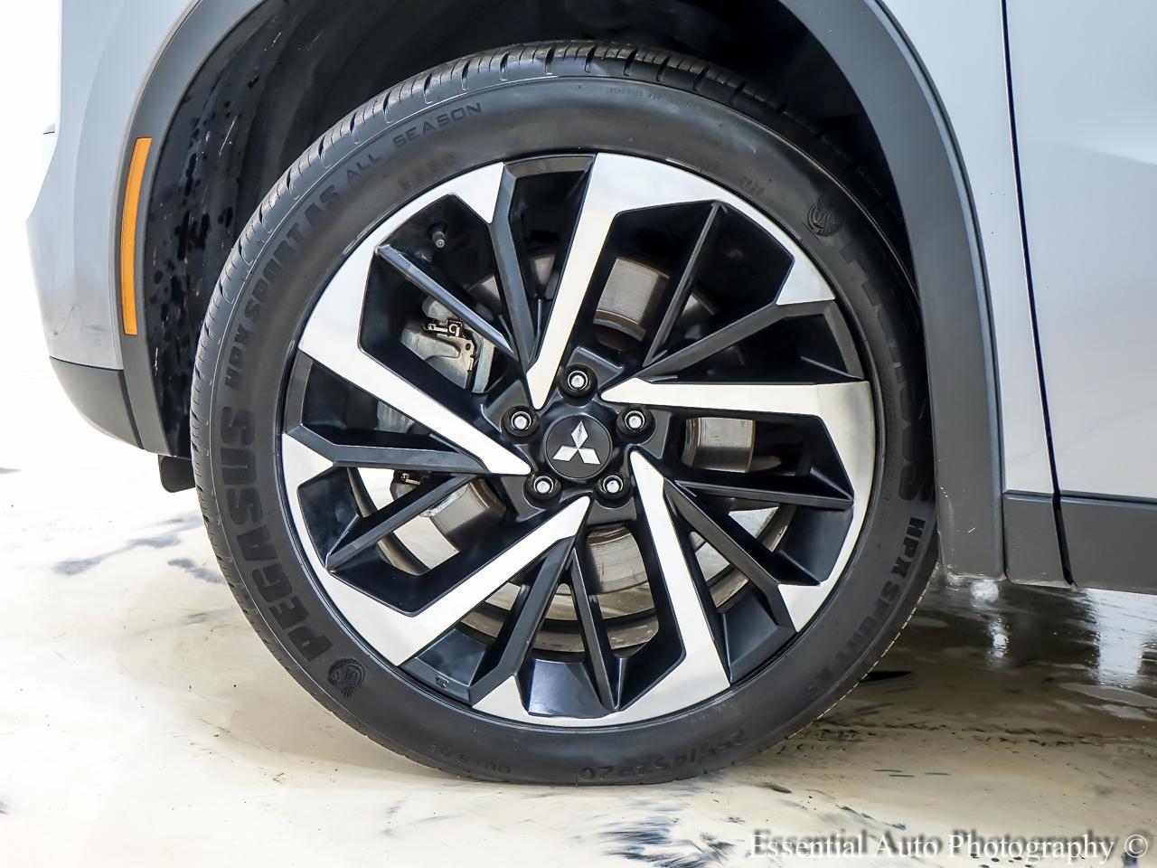 Mitsubishi Outlander SE 4WD 2023
