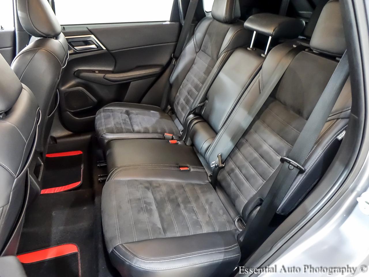 Mitsubishi Outlander SE 4WD 2023