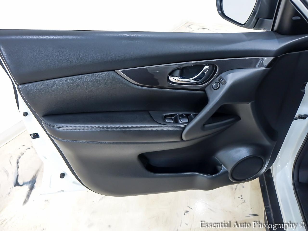 Nissan Rogue S AWD 2018