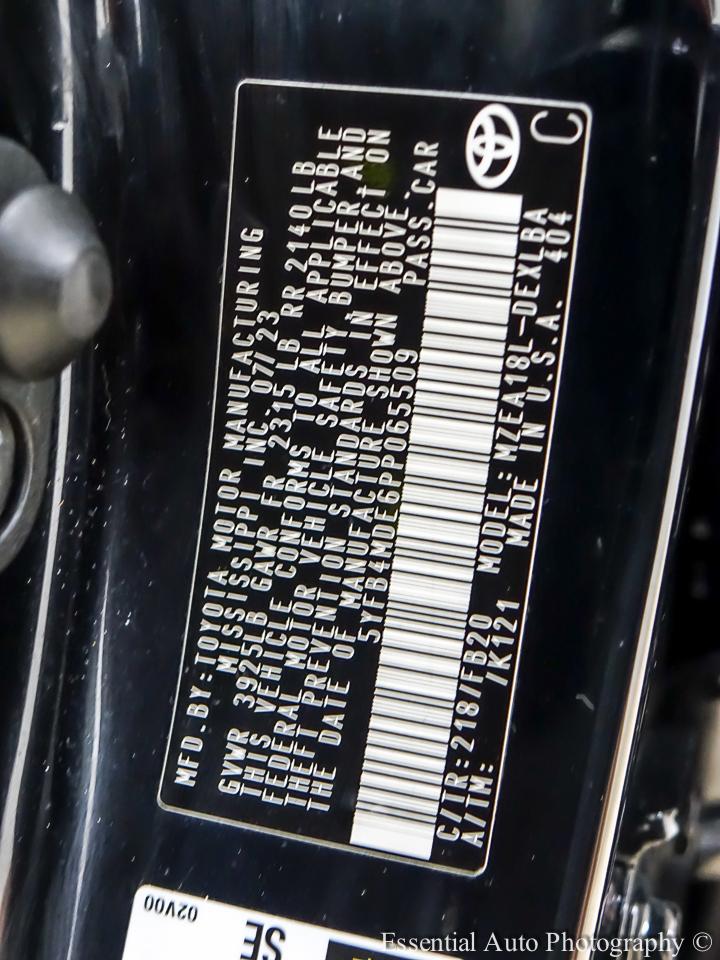 Toyota Corolla LE 2023