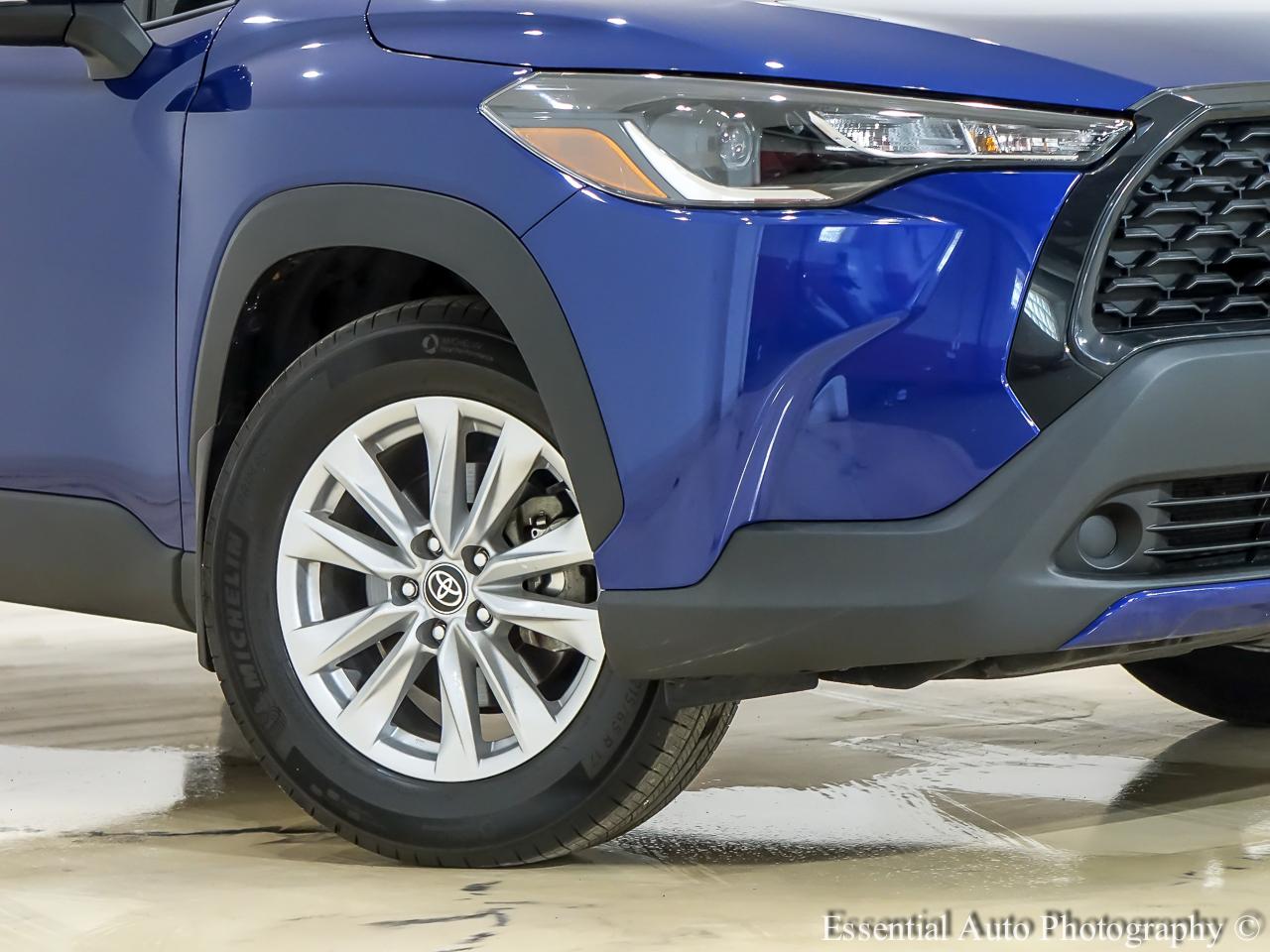 Toyota Corolla Cross LE 2024
