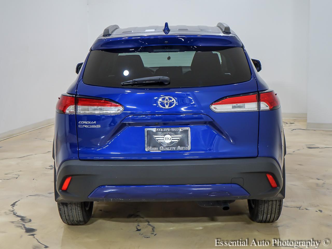 Toyota Corolla Cross LE 2024