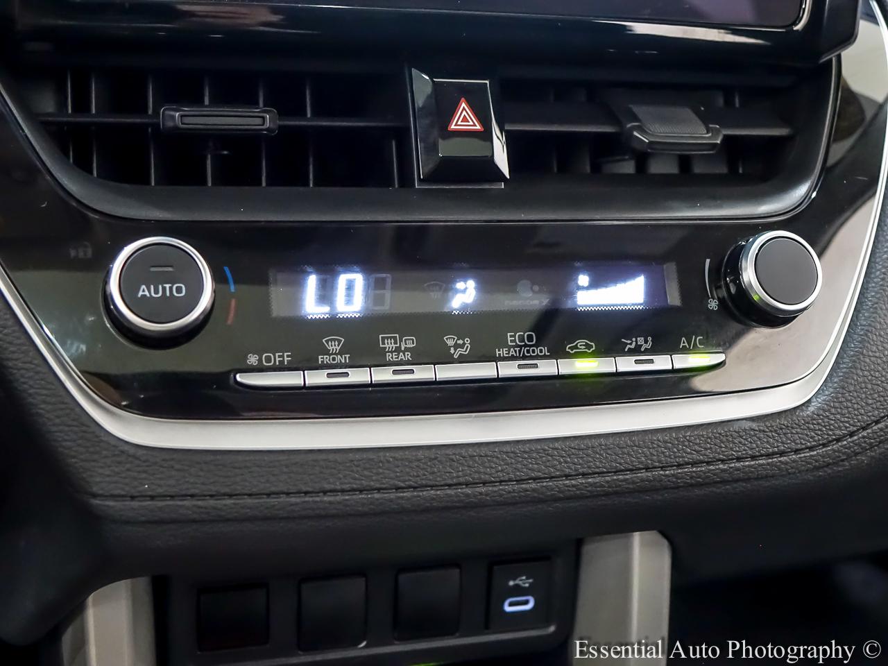 Toyota Corolla Cross LE 2024