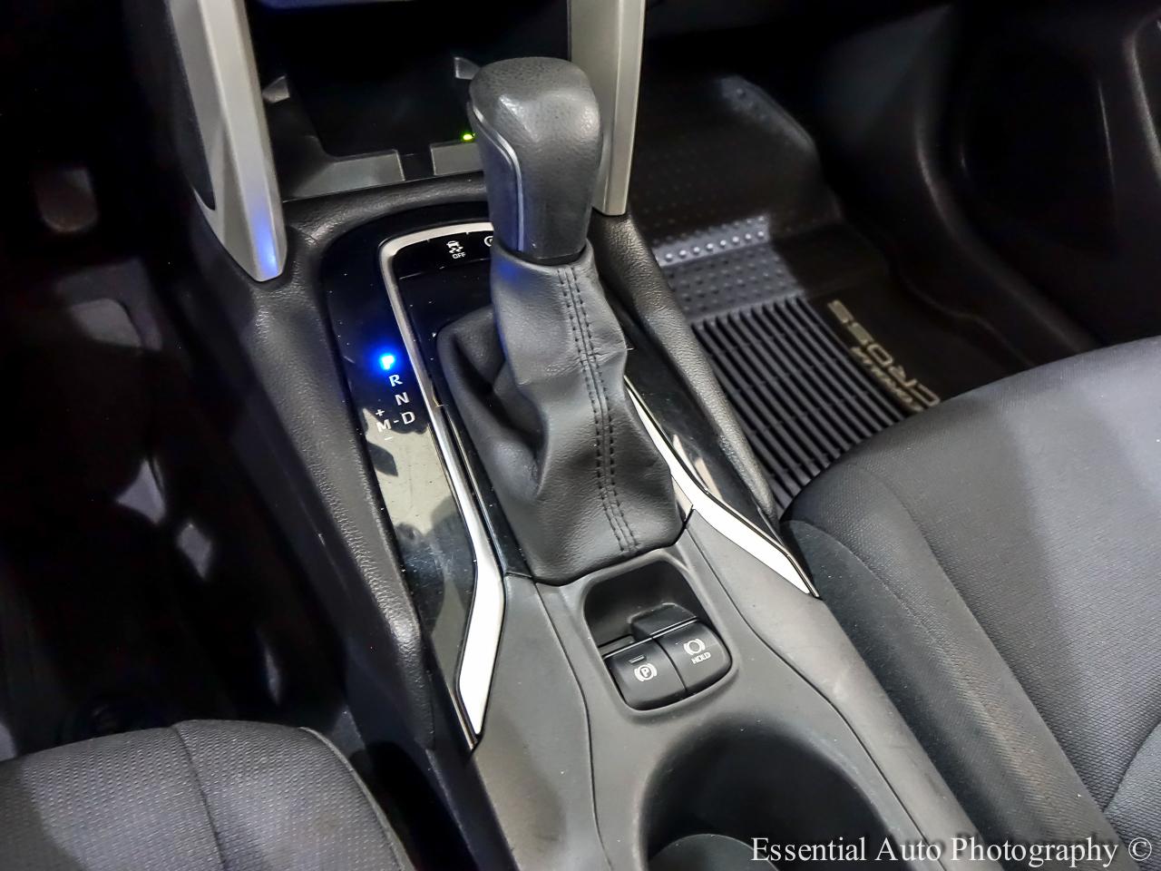 Toyota Corolla Cross LE 2024