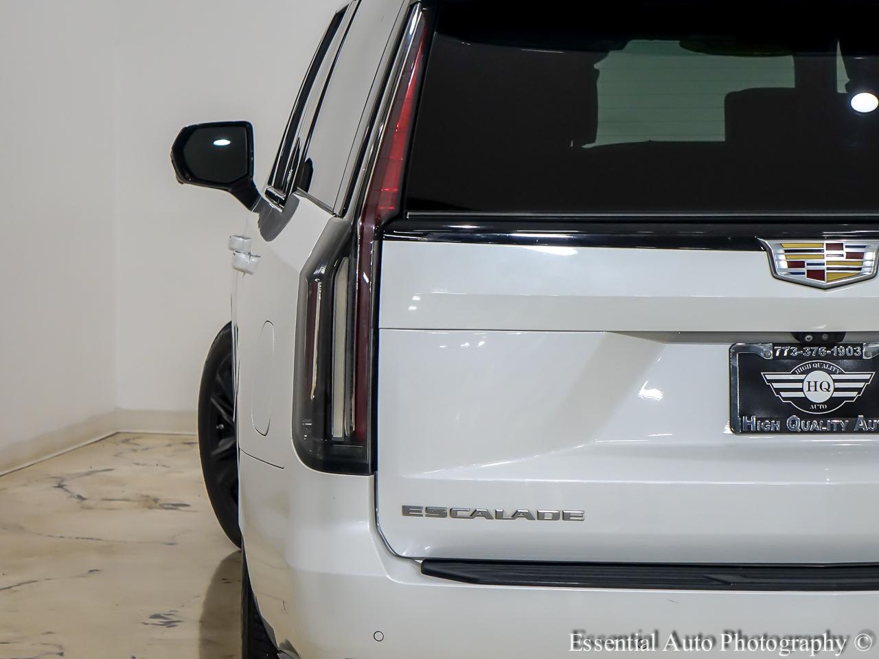 Cadillac Escalade ESV Sport AWD 2021
