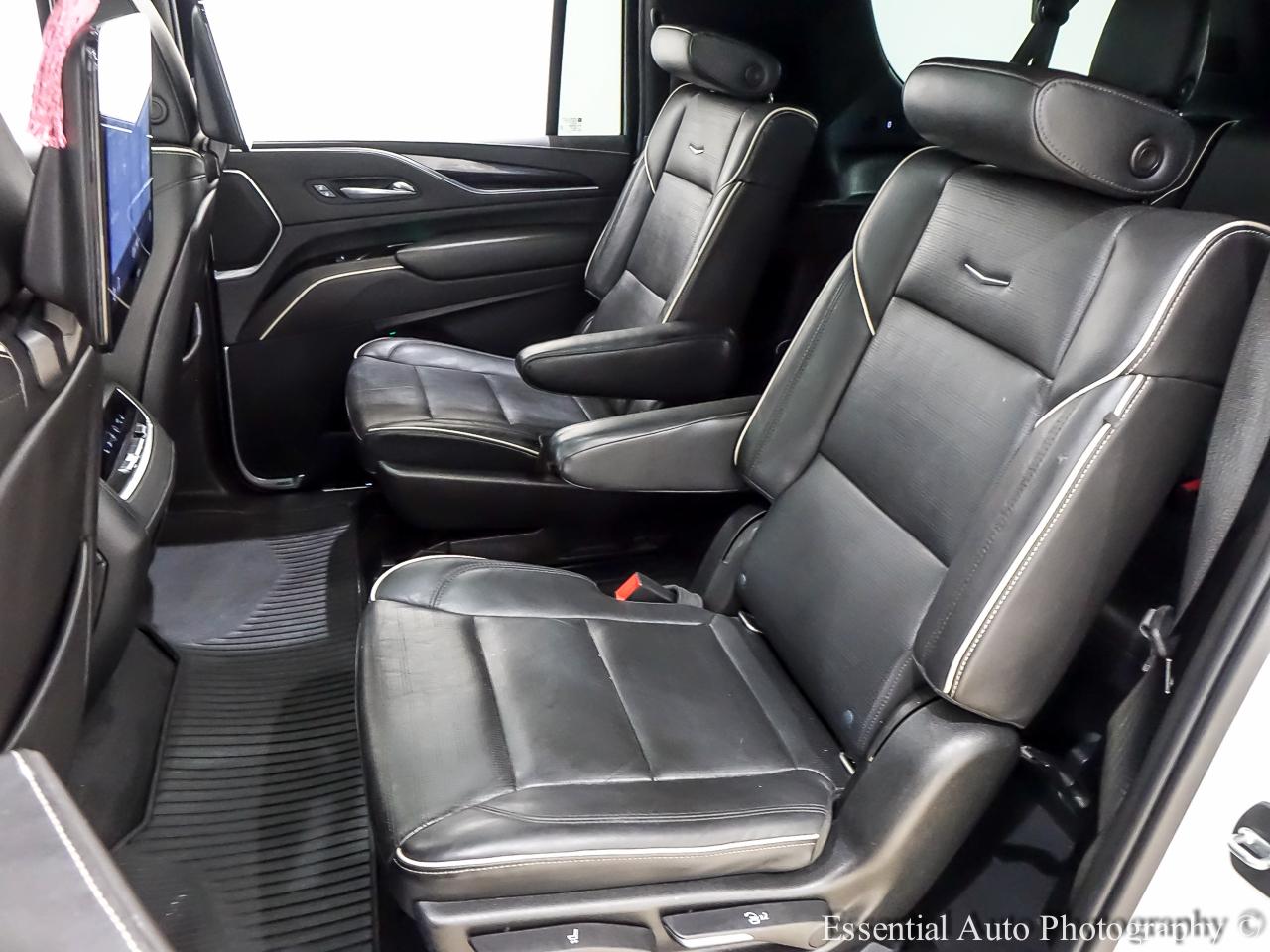 Cadillac Escalade ESV Sport AWD 2021