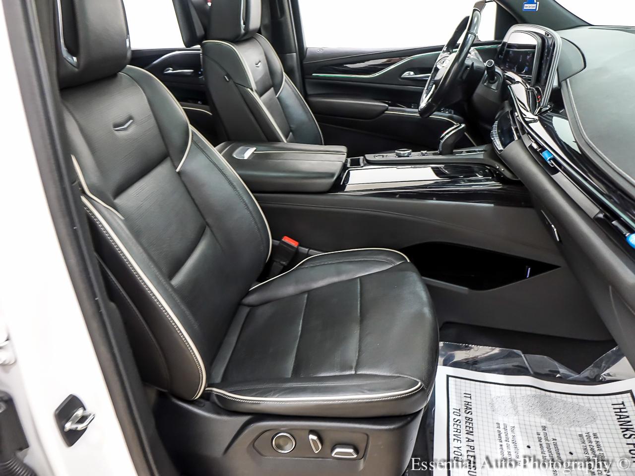 Cadillac Escalade ESV Sport AWD 2021