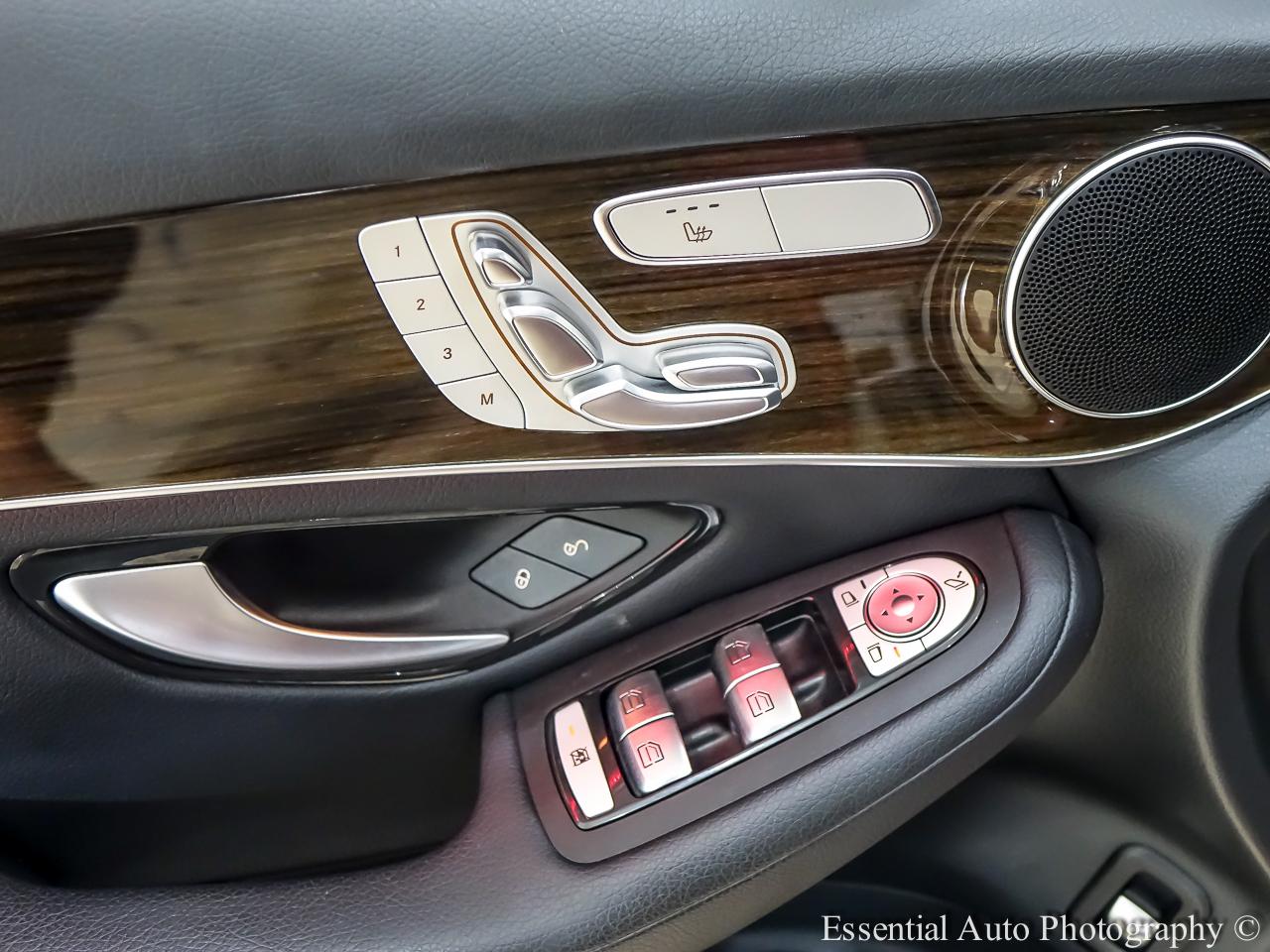 Mercedes-Benz GLC-Class GLC300 4MATIC 2022