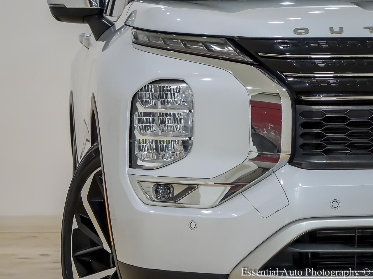 Mitsubishi Outlander SE 2WD 2023