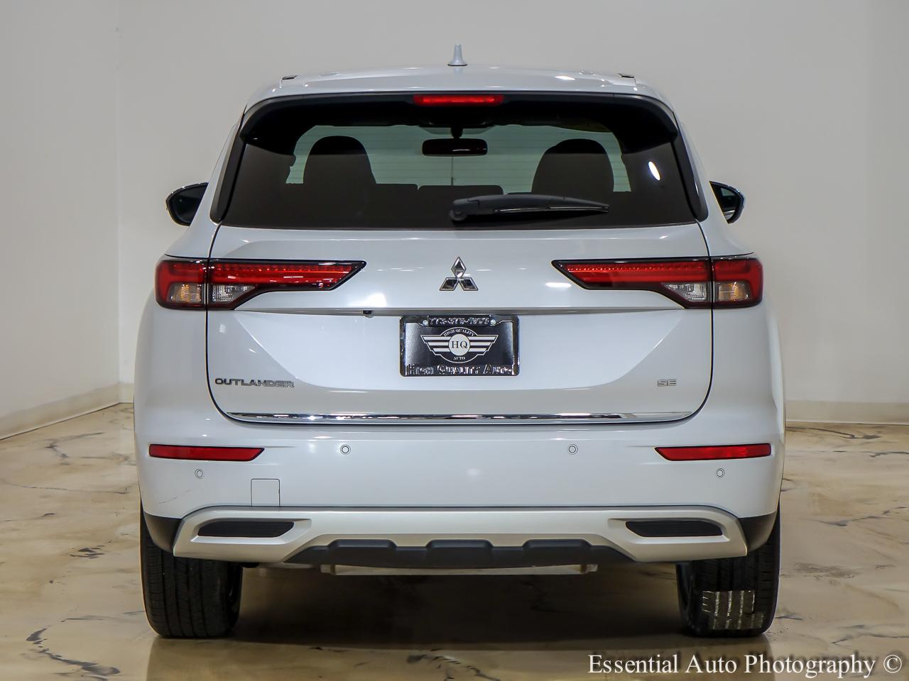 Mitsubishi Outlander SE 2WD 2023