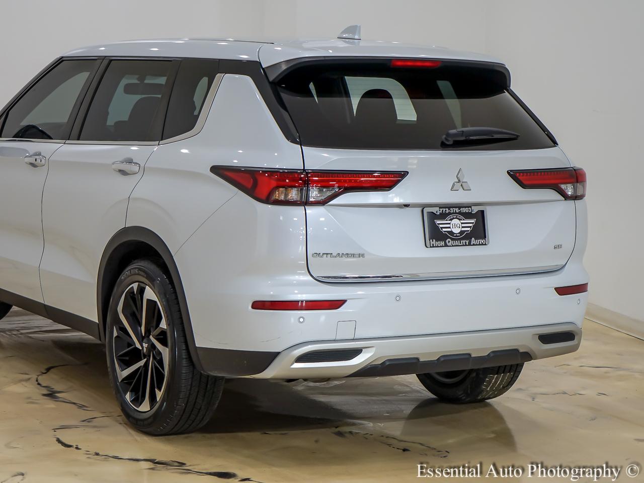 Mitsubishi Outlander SE 2WD 2023