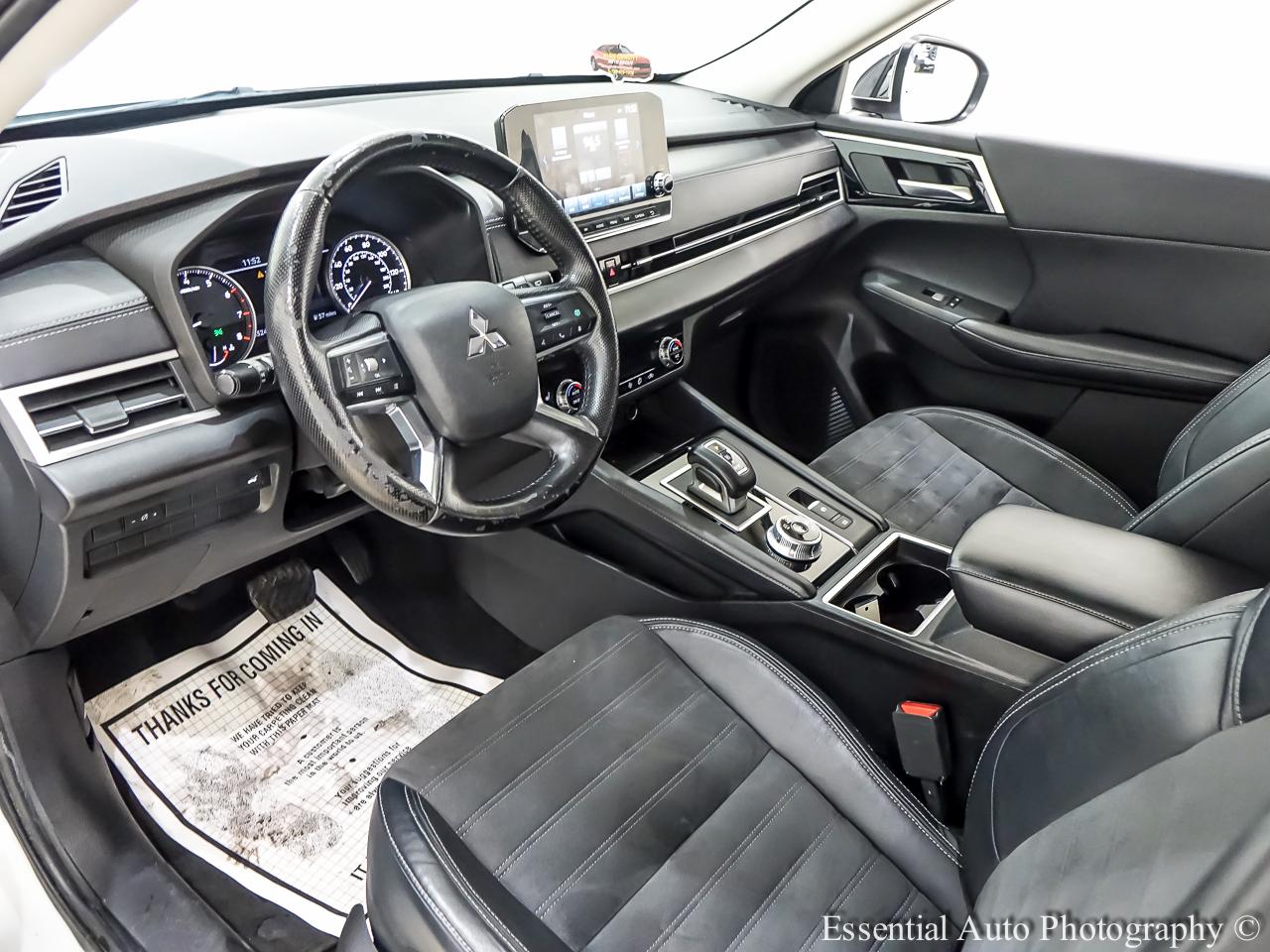 Mitsubishi Outlander SE 2WD 2023