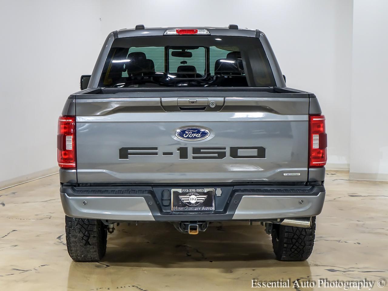 Ford F-150 XLT SuperCrew 4WD 2023