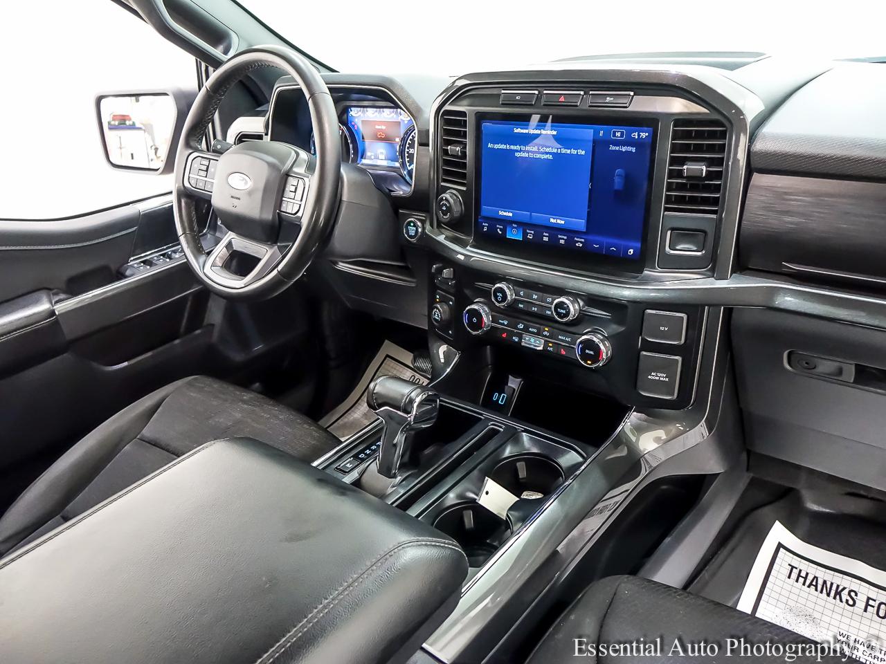 Ford F-150 XLT SuperCrew 4WD 2023