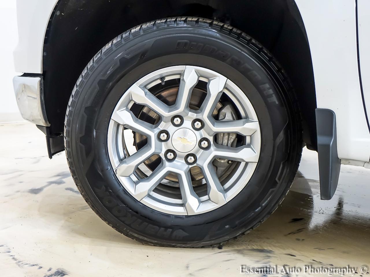 Chevrolet Silverado 1500 LT Crew Cab 4WD 2023