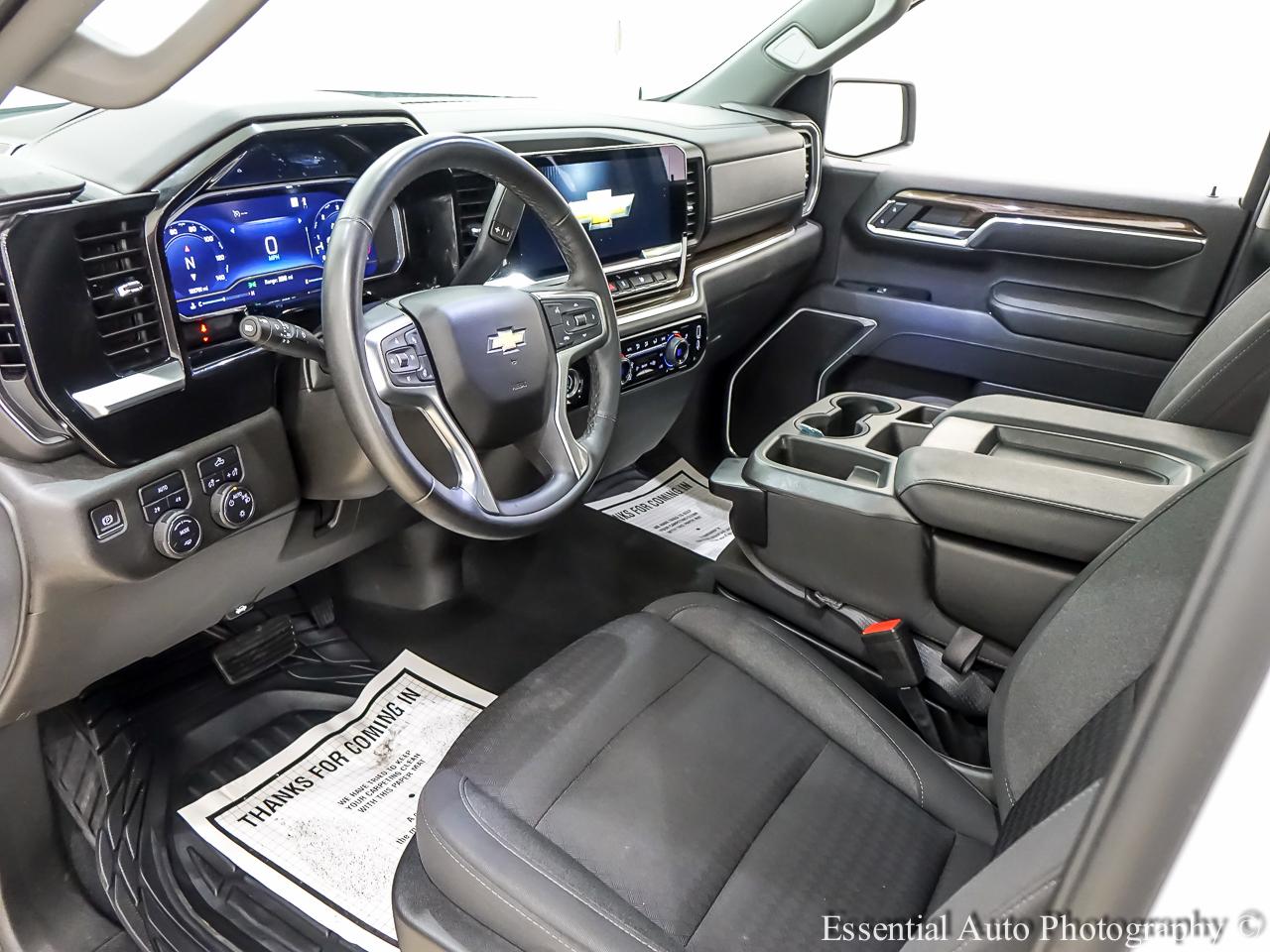 Chevrolet Silverado 1500 LT Crew Cab 4WD 2023