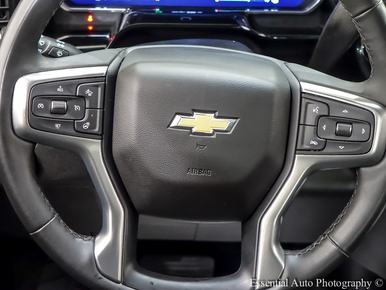 Chevrolet Silverado 1500 LT Crew Cab 4WD 2023