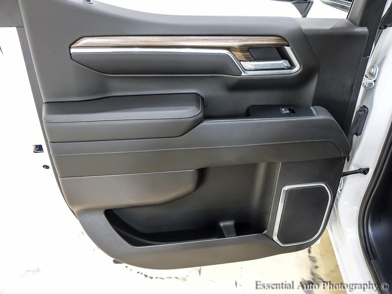 Chevrolet Silverado 1500 LT Crew Cab 4WD 2023