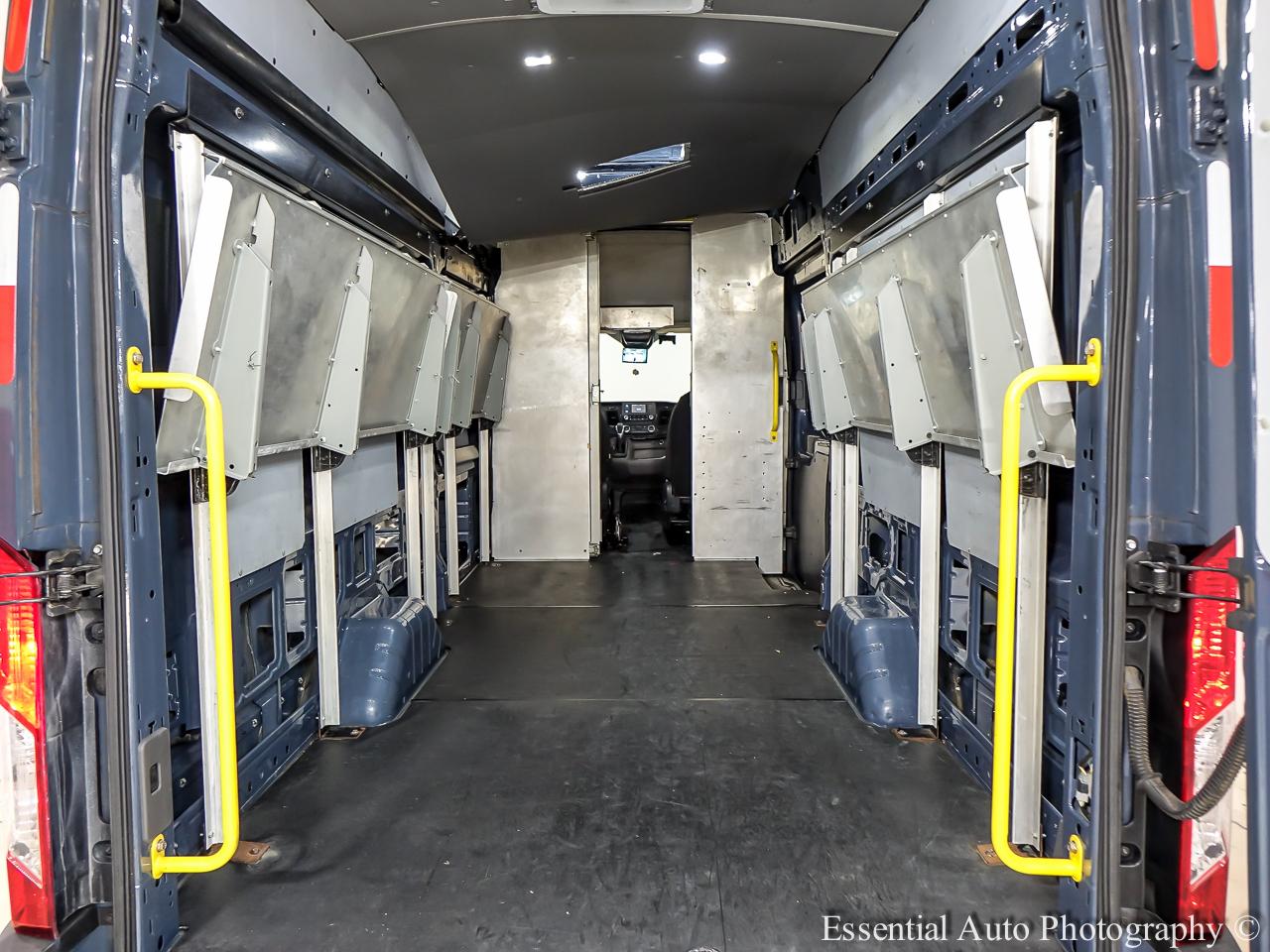 Ford Transit 250 Van High Roof w/Sliding Pass. 148-in. WB EL 2020