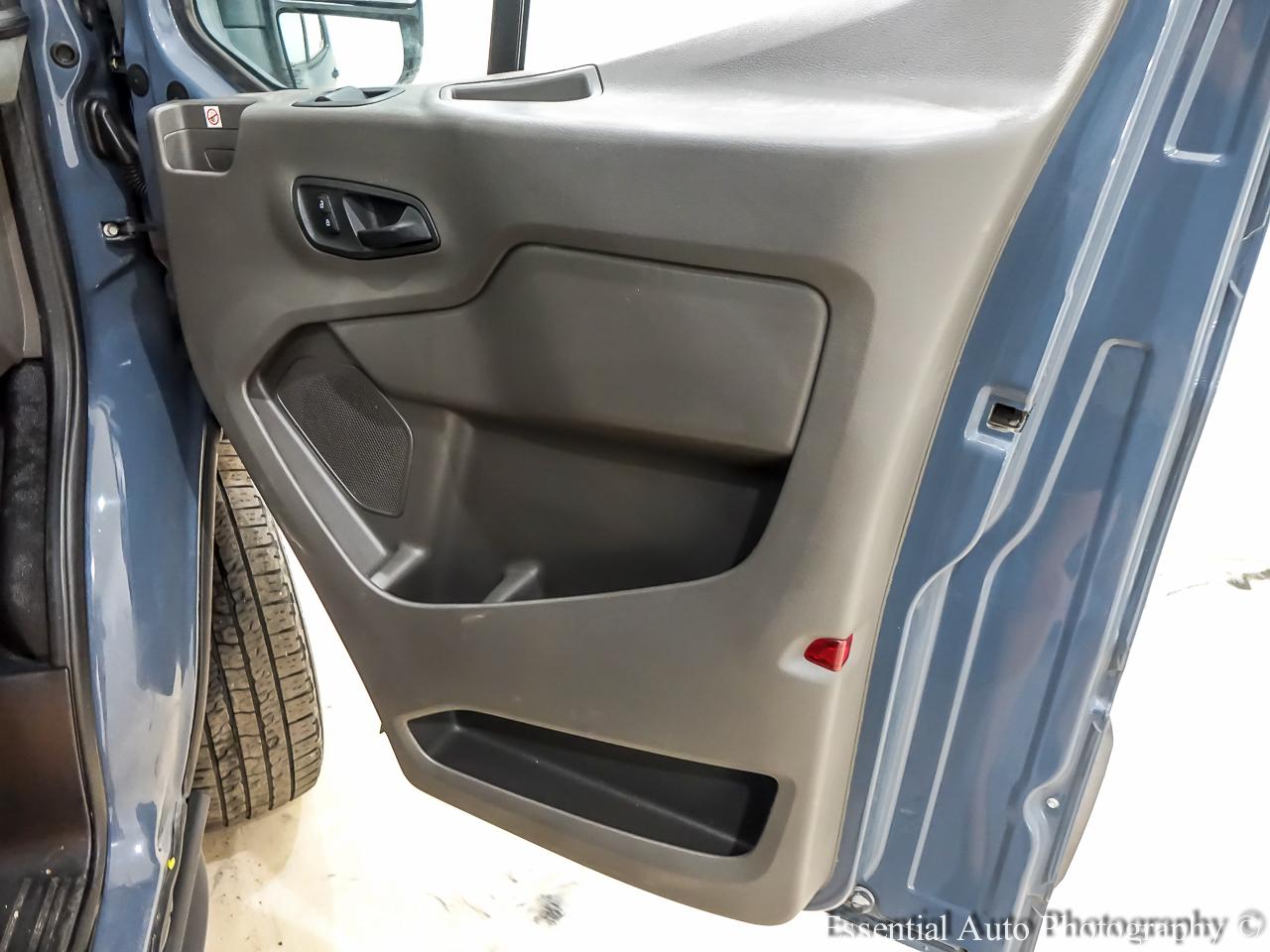 Ford Transit 250 Van High Roof w/Sliding Pass. 148-in. WB EL 2020