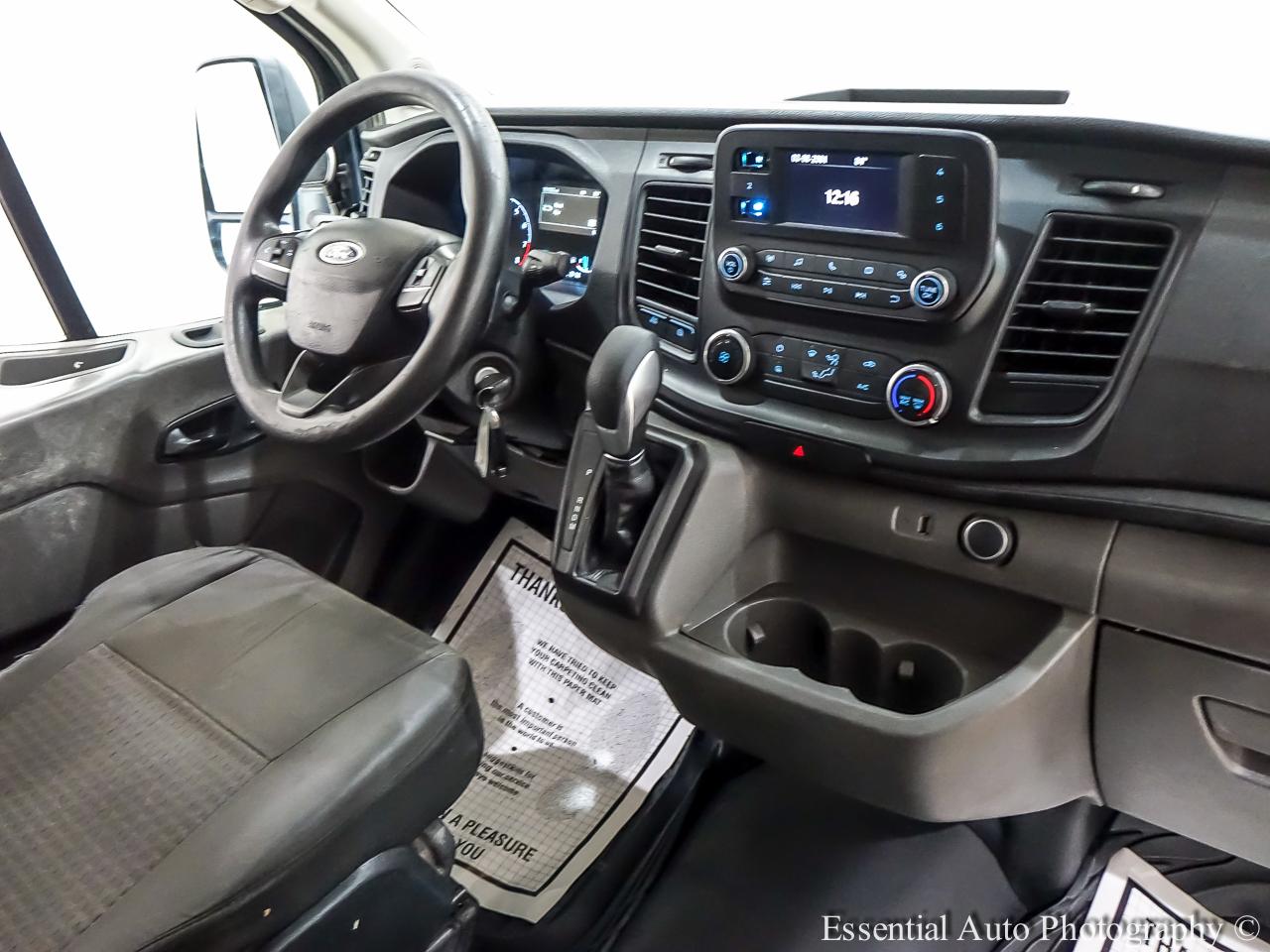 Ford Transit 250 Van High Roof w/Sliding Pass. 148-in. WB EL 2020