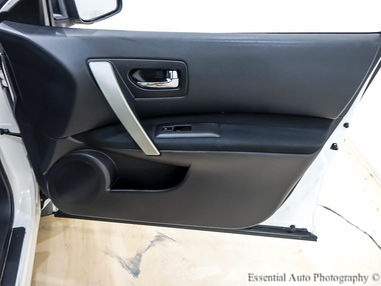 Nissan Rogue SV AWD 2013