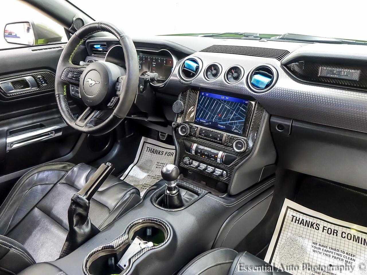 Ford Mustang  2020