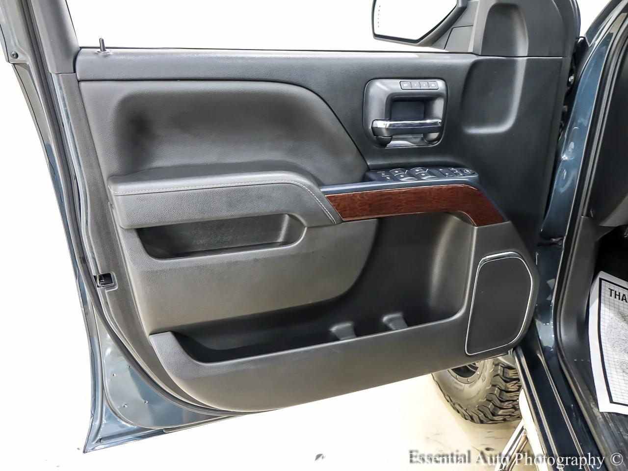 GMC Sierra 1500 SLT Crew Cab Short Box 4WD 2018