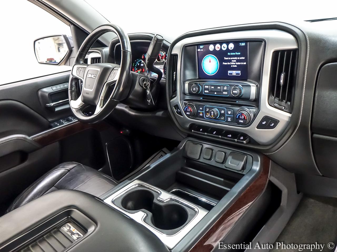 GMC Sierra 1500 SLT Crew Cab Short Box 4WD 2018