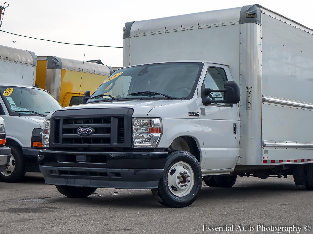 Ford Econoline E-350 Super Duty 2022