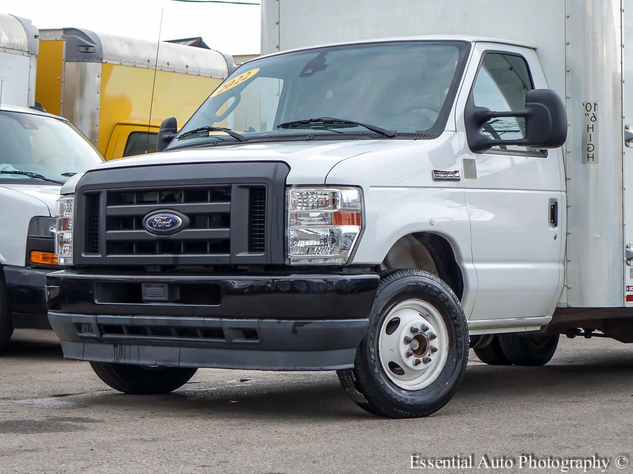 Ford Econoline E-350 Super Duty 2022