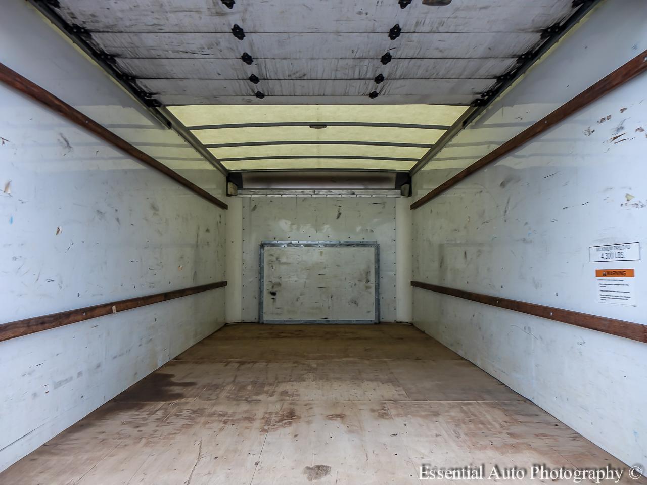 Ford Econoline E-350 Super Duty 2022