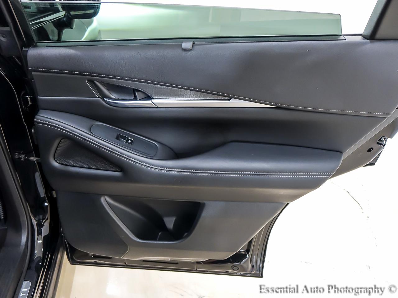 Infiniti QX60 LUXE AWD 2023