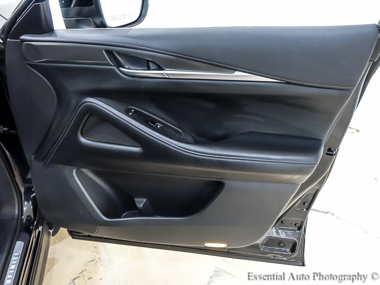 Infiniti QX60 LUXE AWD 2023