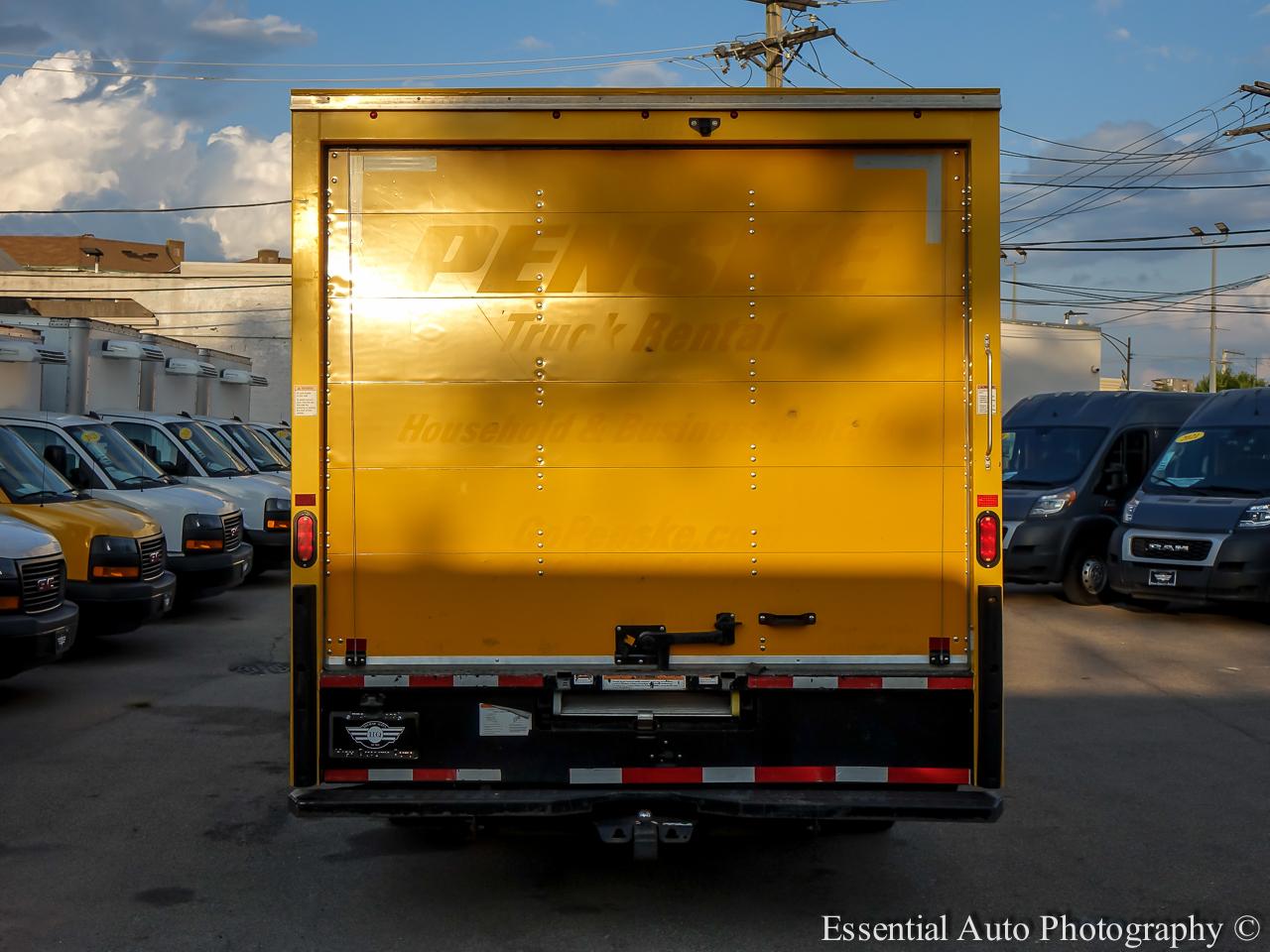 GMC Savana G3500 177 in. 2021