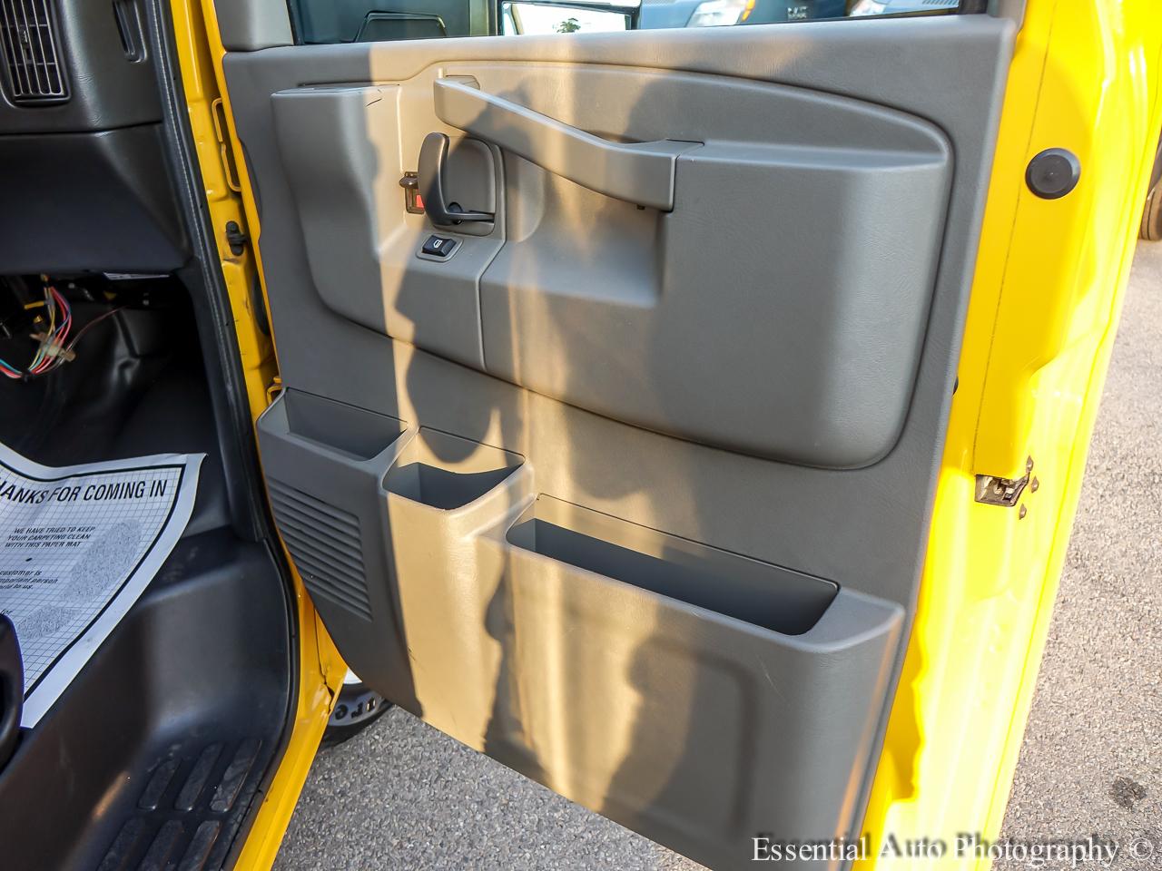 GMC Savana G3500 177 in. 2021