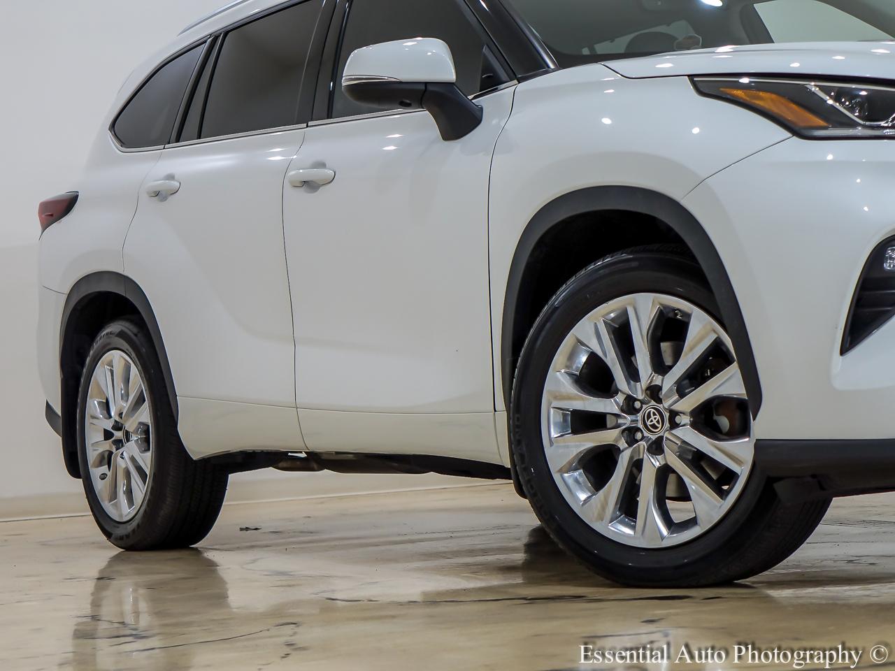 Toyota Highlander Limited AWD 2024