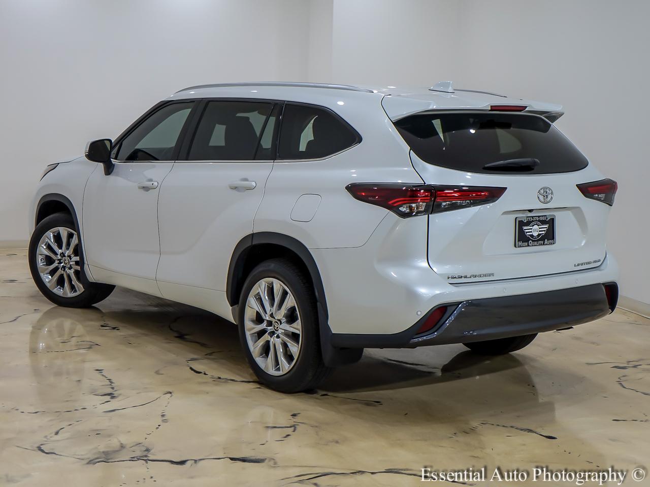 Toyota Highlander Limited AWD 2024