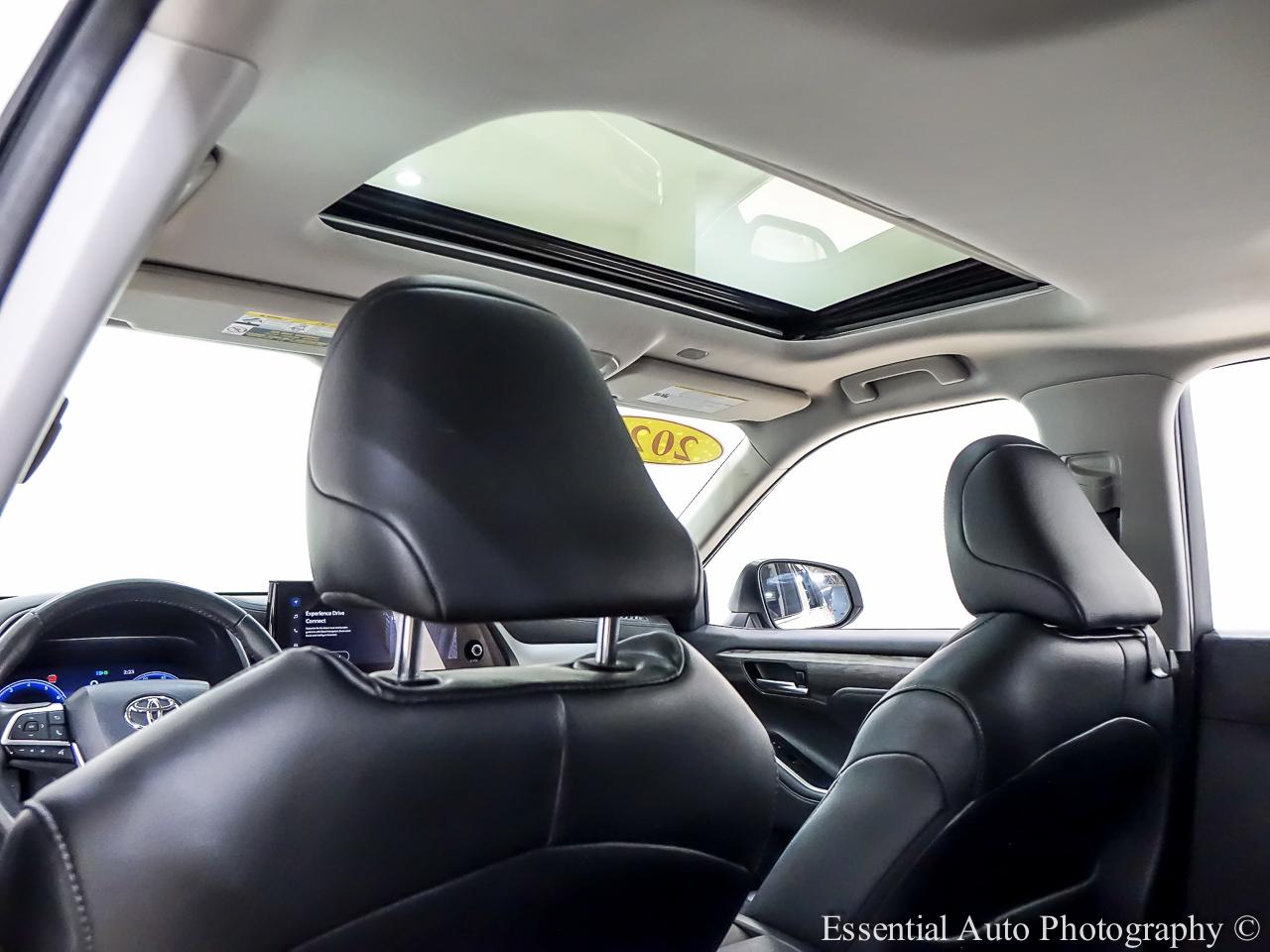 Toyota Highlander Limited AWD 2024