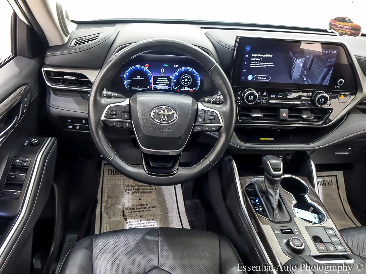 Toyota Highlander Limited AWD 2024